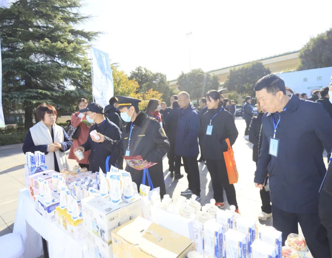 半岛（中国）丨落实食品生产加工企业质量安全主体责任，助力人民群众生活更美好——2023年河南省暨郑州食品安全宣传周启动仪式隆重举行