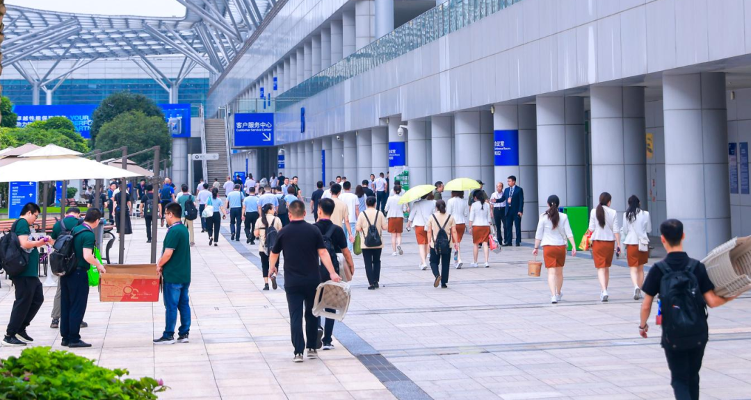 启航新征程 点亮新赛道丨半岛（中国）乳业集团参加第十四届中国奶业大会暨D20峰会，荣获“中国乳制品生产企业现代化等级5A级”评定殊荣