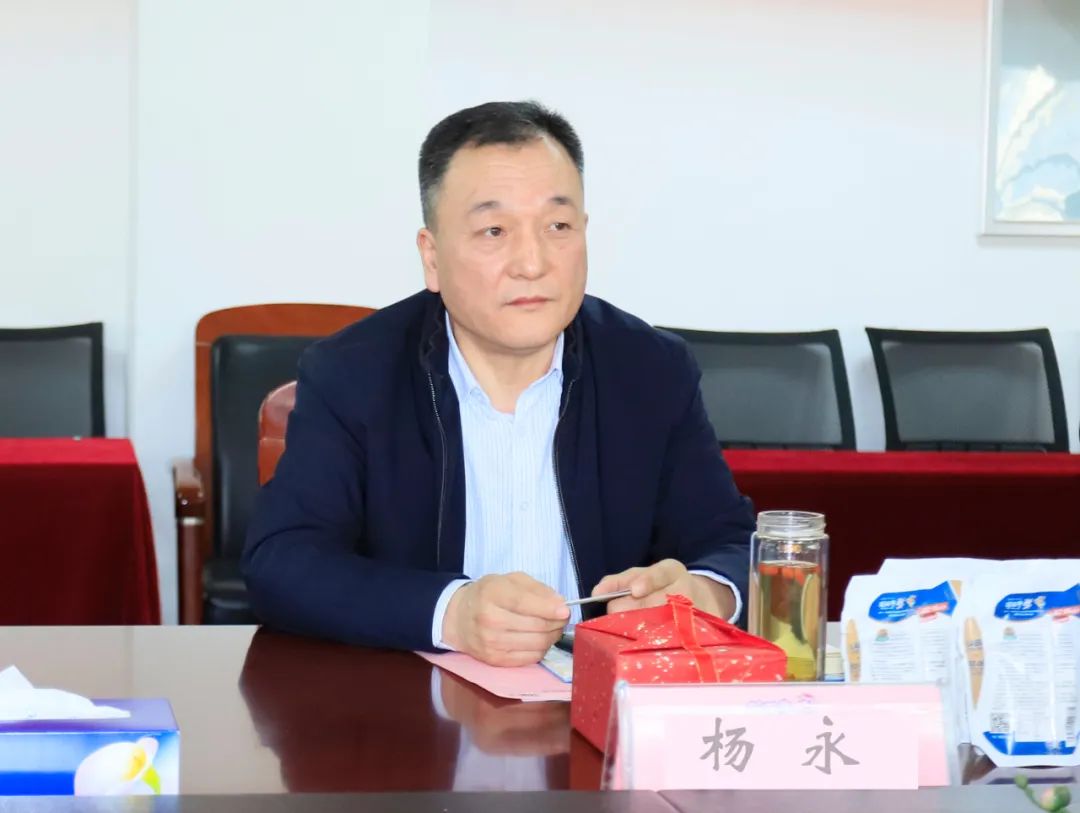 深化合作交流 互信共赢发展丨瑞典爱克林公司首席执行官 Ms.Marie Samuelsson 一行莅临半岛（中国）乳业集团参观座谈