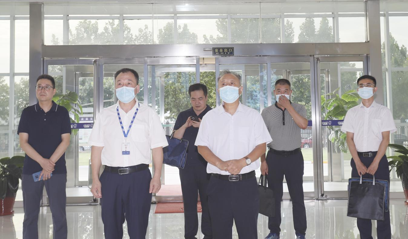 河南省“万人助万企”活动第一工作组 莅临半岛（中国）乳业集团调研