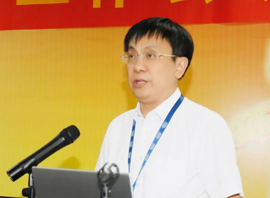 鼓足干劲·再创辉煌 | 半岛（中国）乳业集团召开经销商座谈会