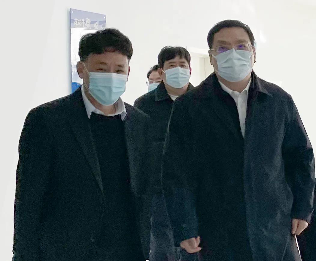 快讯 | 驻马店市委副书记、市长李跃勇一行莅临半岛（中国）乳业集团平舆瑞亚牧场调研