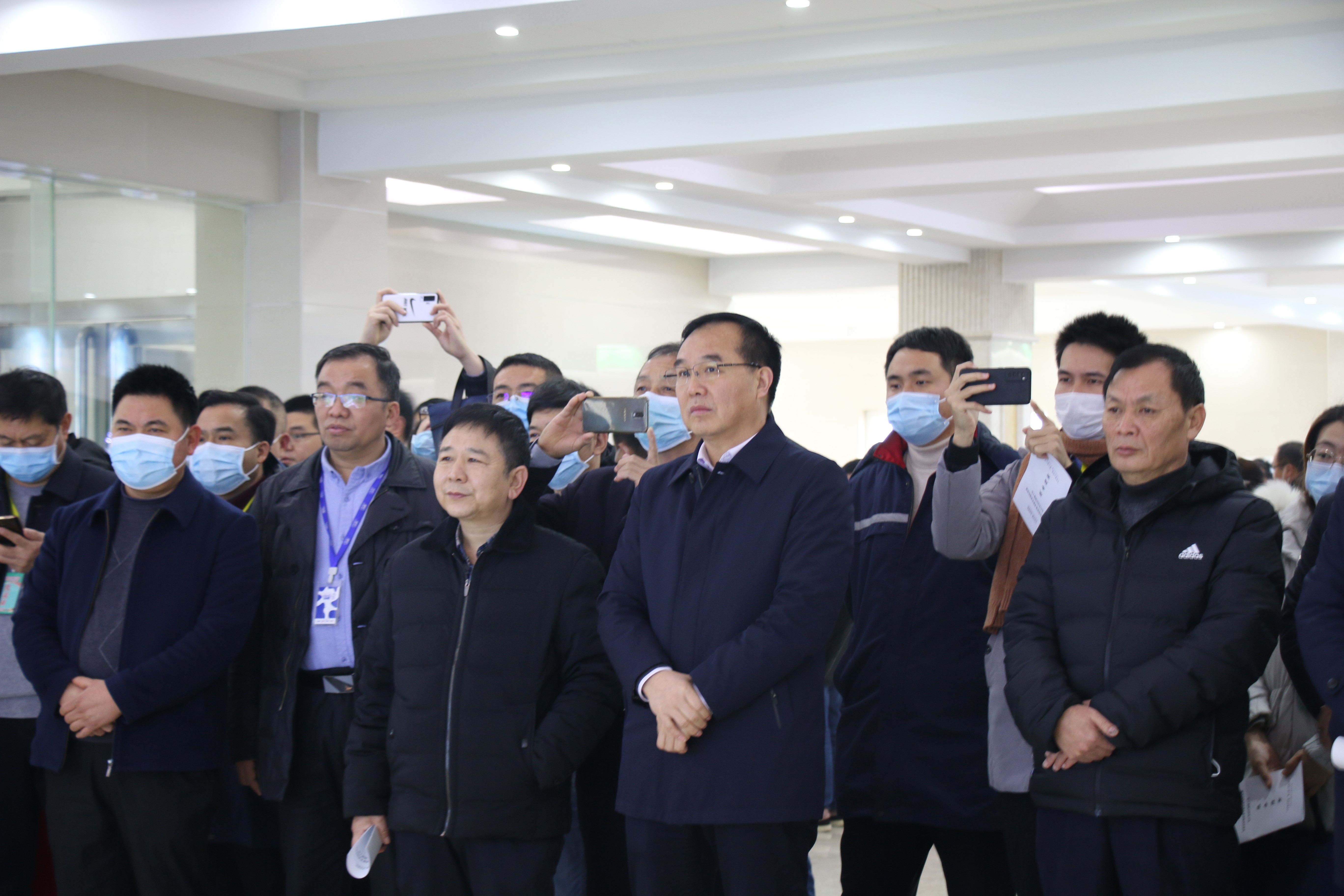 半岛（中国） | 农业农村部农业绿色发展考察团莅临半岛（中国）鲁山瑞亚参观调研