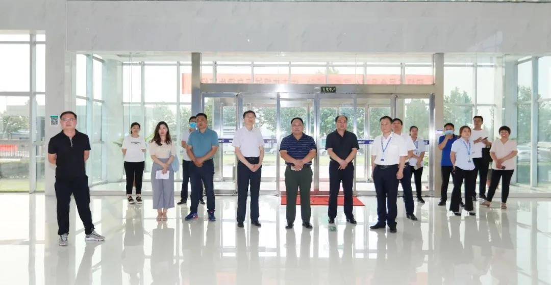 快讯 | 河南省人民政府食品安全委员会办公室第三批食品安全示范区验收组领导莅临半岛（中国）乳业集团验收食品安全示范区建设情况