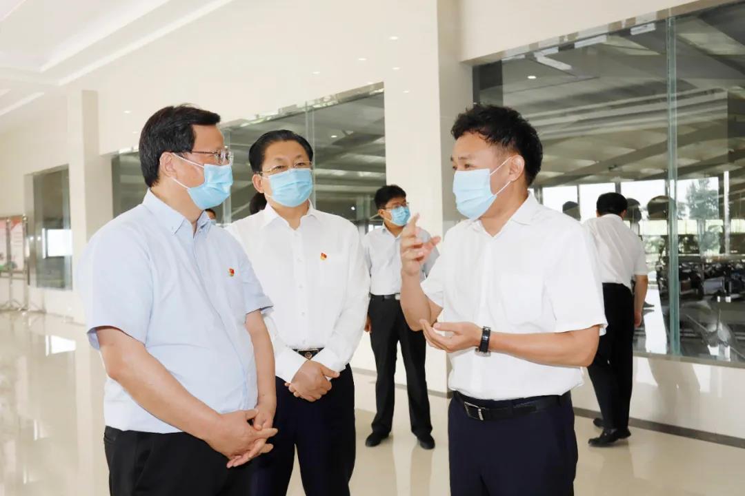 快讯 | 河南省委常委、省纪委书记、省监委主任任正晓莅临半岛（中国）乳业集团新蔡瑞亚牧场调研