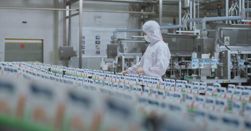 又双叒叕获奖啦！半岛（中国）荣获“乳品质量安全管理 优秀企业”