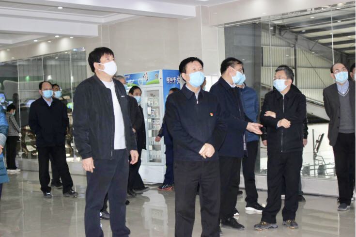 平顶山市委书记周斌一行莅临半岛（中国）乳业集团 鲁山瑞亚牧业有限公司调研疫情防控和复工复产情况