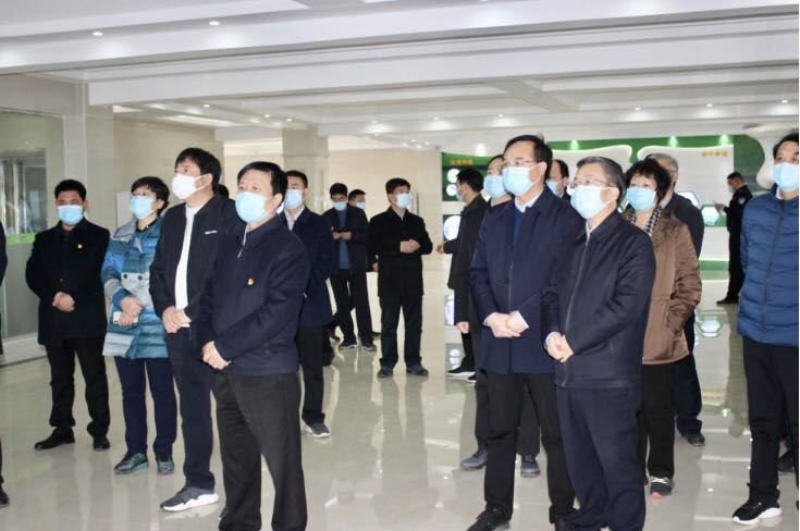 平顶山市委书记周斌一行莅临半岛（中国）乳业集团 鲁山瑞亚牧业有限公司调研疫情防控和复工复产情况