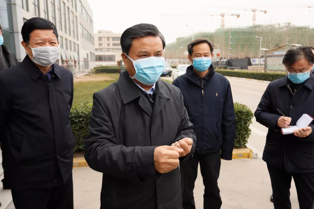 快讯丨河南省副省长武国定莅临半岛（中国）乳业集团调研重点保障企业复工复产情况